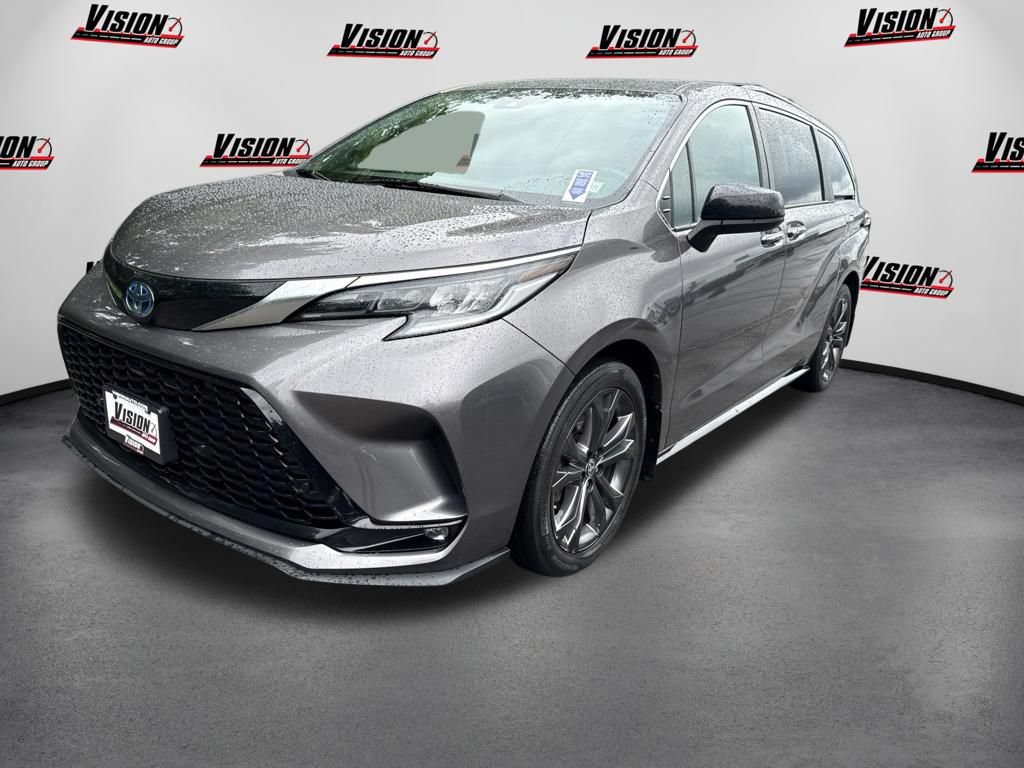 Used 2022 Toyota Sienna XSE w/ XSE Plus Package FWD 360° Tour