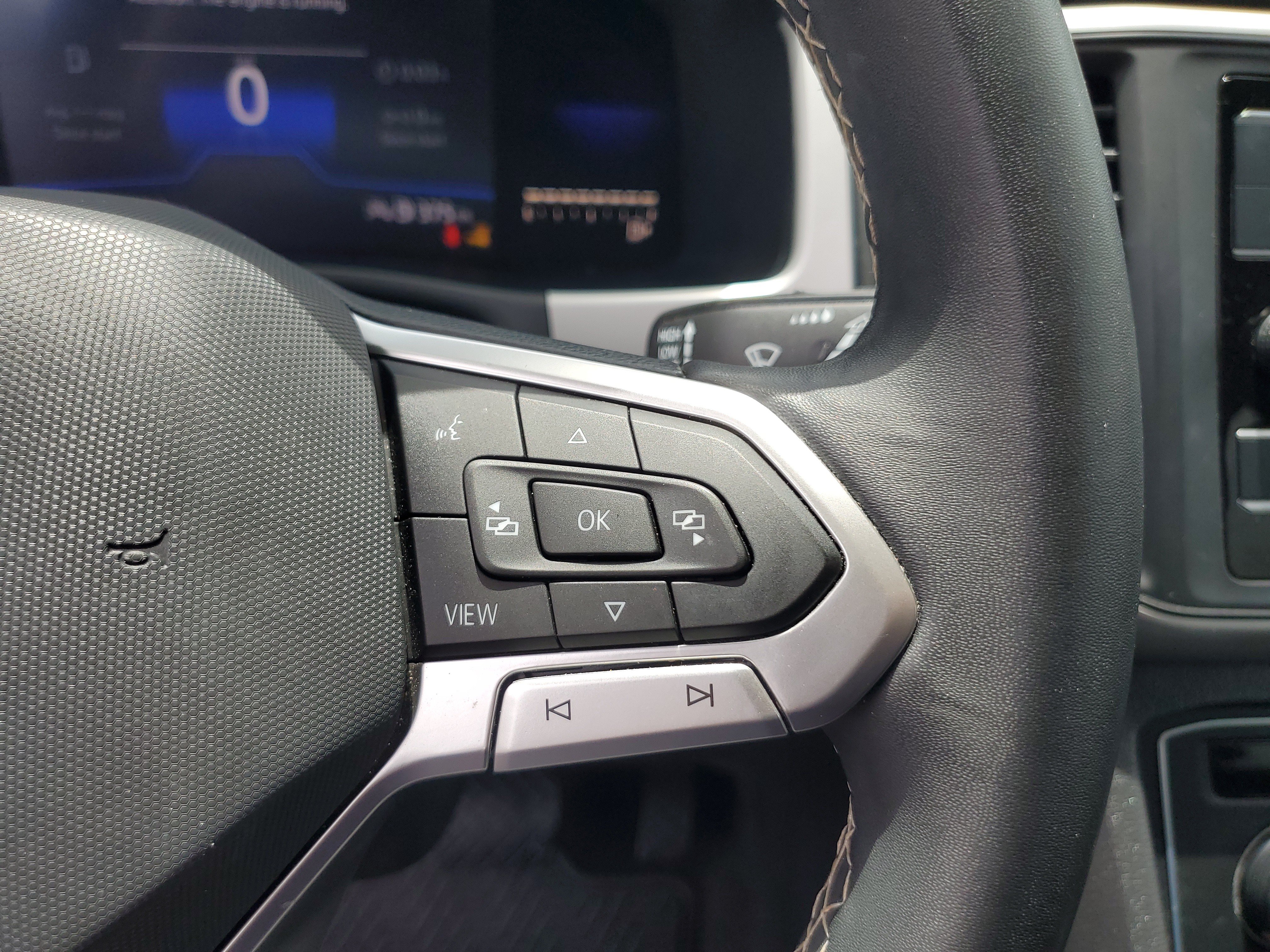 Certified 2022 Volkswagen Atlas SE FWD image 31