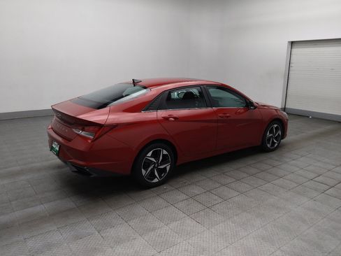 Used 2022 Hyundai Elantra SEL w/ Convenience + Premium Package FWD image 10