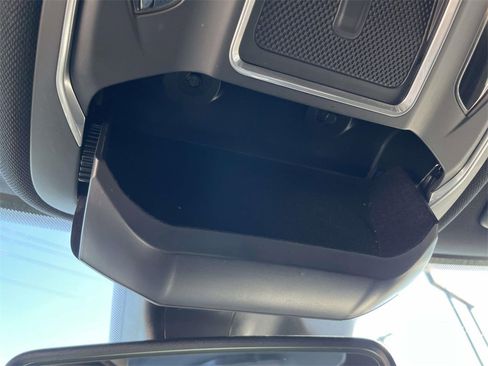 Used 2021 Jeep Grand Cherokee L Laredo image 27