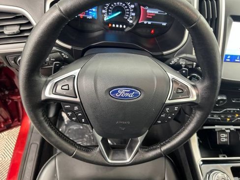 Used 2019 Ford Edge SEL w/ Equipment Group 201A AWD/4WD image 20
