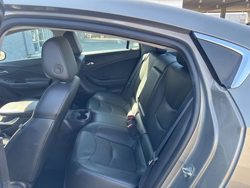 Used 2017 Chevrolet Volt Premier w/ Driver Confidence II Package image 13