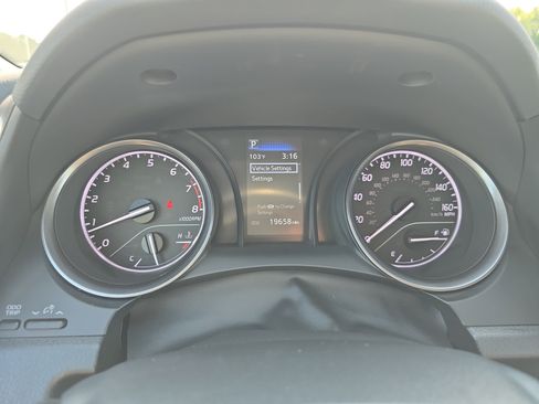 Used 2024 Toyota Camry SE FWD image 18