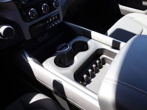 New 2026 RAM 1500 Big Horn AWD/4WD image 24