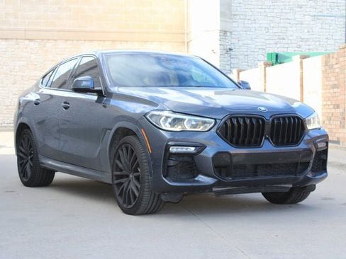 Used 2020 BMW X6 M50i w/ Executive Package image 2