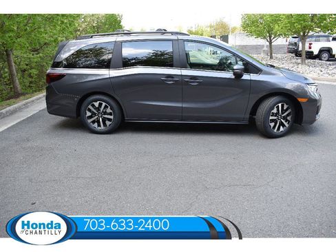 New 2026 Honda Odyssey EX-L image 8