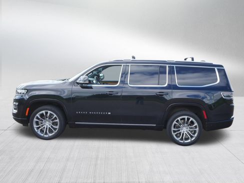 Used 2022 Jeep Grand Wagoneer Series II w/ Flexible Seating Group AWD/4WD image 4