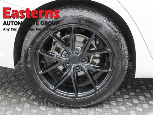 Used 2020 Chevrolet Malibu LT image 30