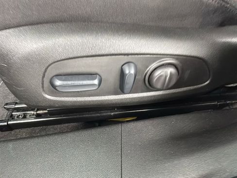 Used 2024 Chevrolet Malibu LT image 11