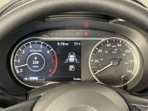 Certified 2025 Nissan Versa SV w/ Trunk Package image 15