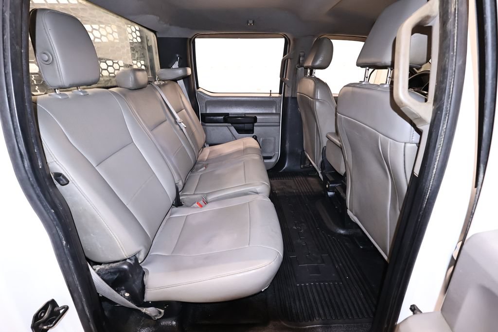 Used 2018 Ford F450 4x4 Crew Cab Super Duty image 15