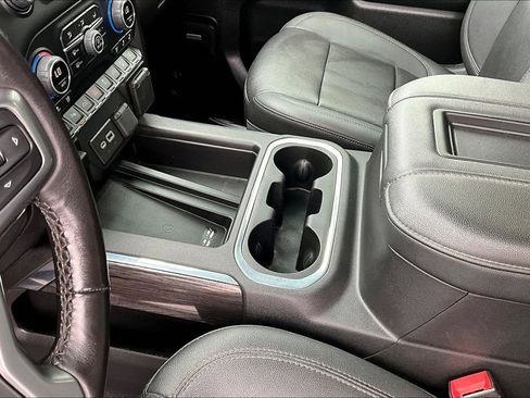 Used 2022 Chevrolet Silverado 1500 LTZ w/ LTZ Premium Package AWD/4WD image 21