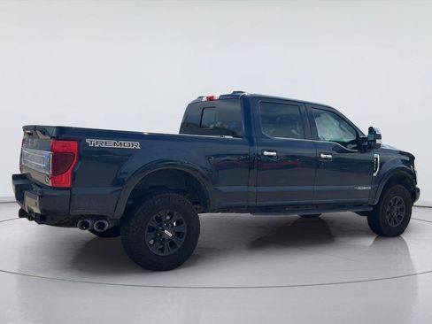 Used 2022 Ford F250 Platinum w/ Tremor Off-Road Package AWD/4WD image 4