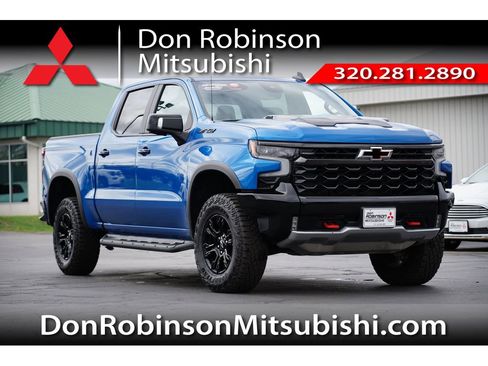 Used 2024 Chevrolet Silverado 1500 ZR2 image 1