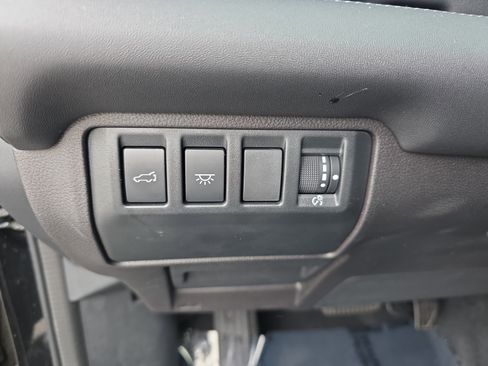 Used 2023 Subaru Ascent Touring AWD/4WD image 24