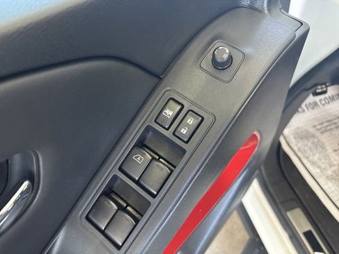 Used 2023 Nissan Frontier PRO-4X w/ Pro Convenience Package image 31