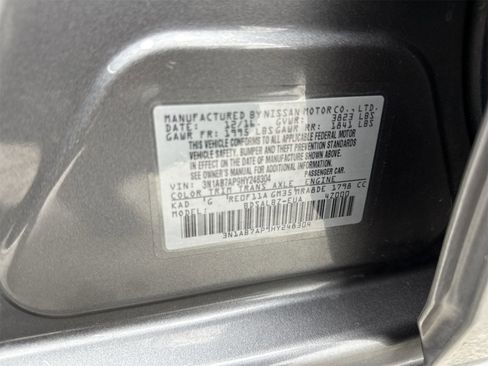 Used 2017 Nissan Sentra S image 43