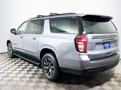 Used 2022 Chevrolet Suburban Z71 image 6