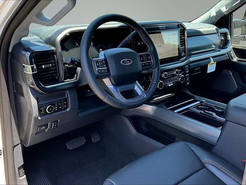 New 2026 Ford F250 Lariat w/ Black Appearance Package AWD/4WD image 7