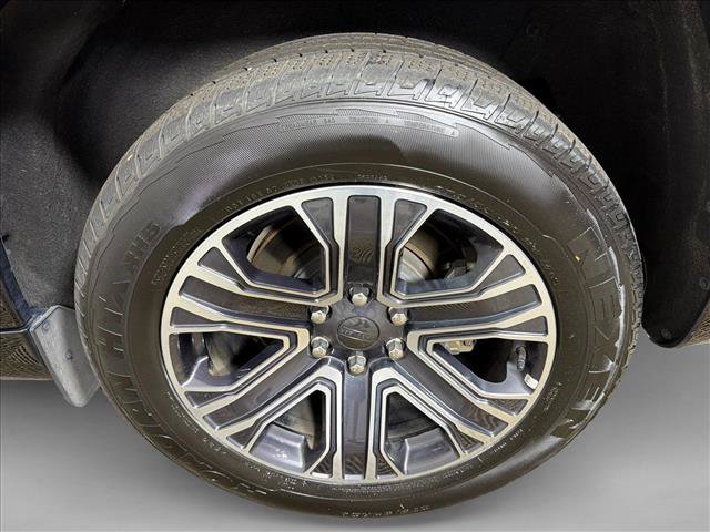 Used 2024 Jeep Wagoneer L Series II w/ Flexible Seating Group AWD/4WD image 21