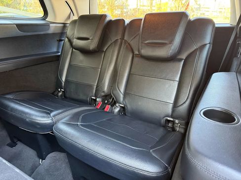 Used 2018 Mercedes-Benz GLS 550 4MATIC w/ Driver Assistance Package image 13