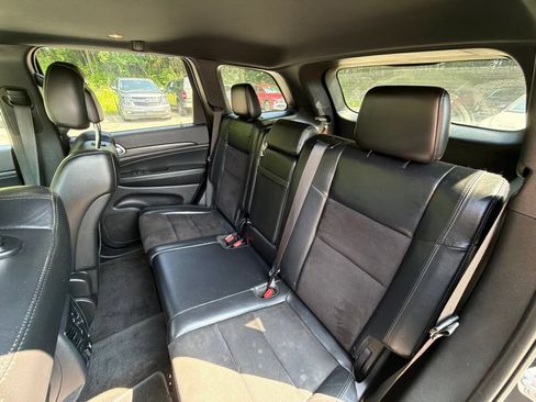 Used 2019 Jeep Grand Cherokee Altitude AWD/4WD image 8