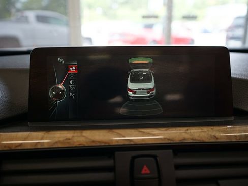Used 2016 BMW 428i xDrive Convertible AWD/4WD image 40