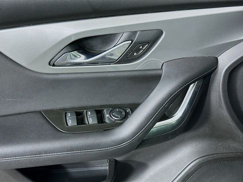 Used 2019 Chevrolet Blazer LT image 15