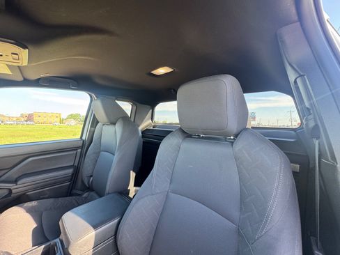 Used 2025 Toyota Tacoma SR RWD image 10