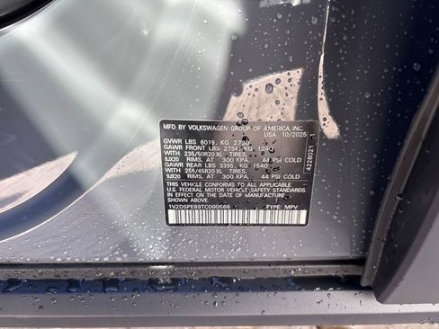 New 2026 Volkswagen ID.4 Pro image 28