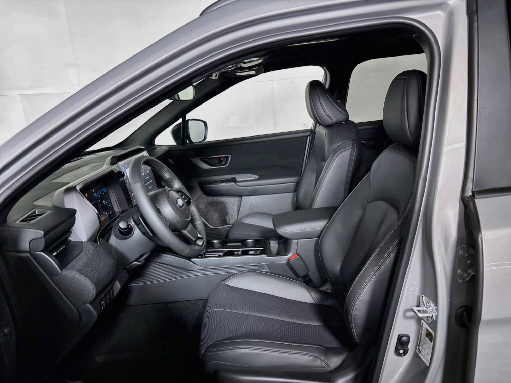 New 2026 Subaru Outback Limited AWD/4WD image 11