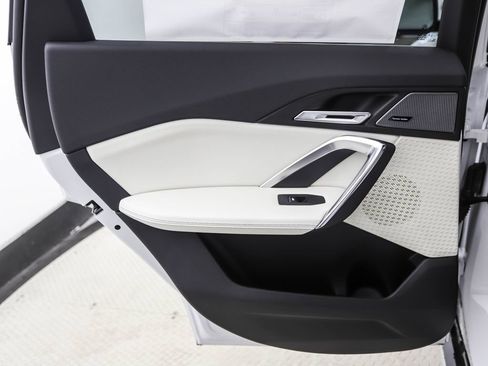 New 2026 BMW X1 xDrive28i w/ Convenience Package image 21