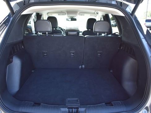 Used 2024 Ford Escape Platinum AWD/4WD image 38