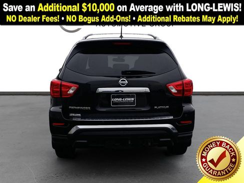 Used 2017 Nissan Pathfinder Platinum image 5