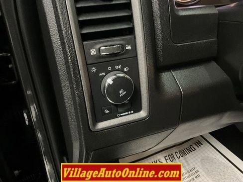 Used 2022 RAM 1500 Tradesman w/ Tradesman SXT Package image 13