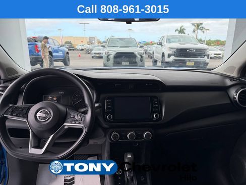 Used 2024 Nissan Kicks SV FWD image 12