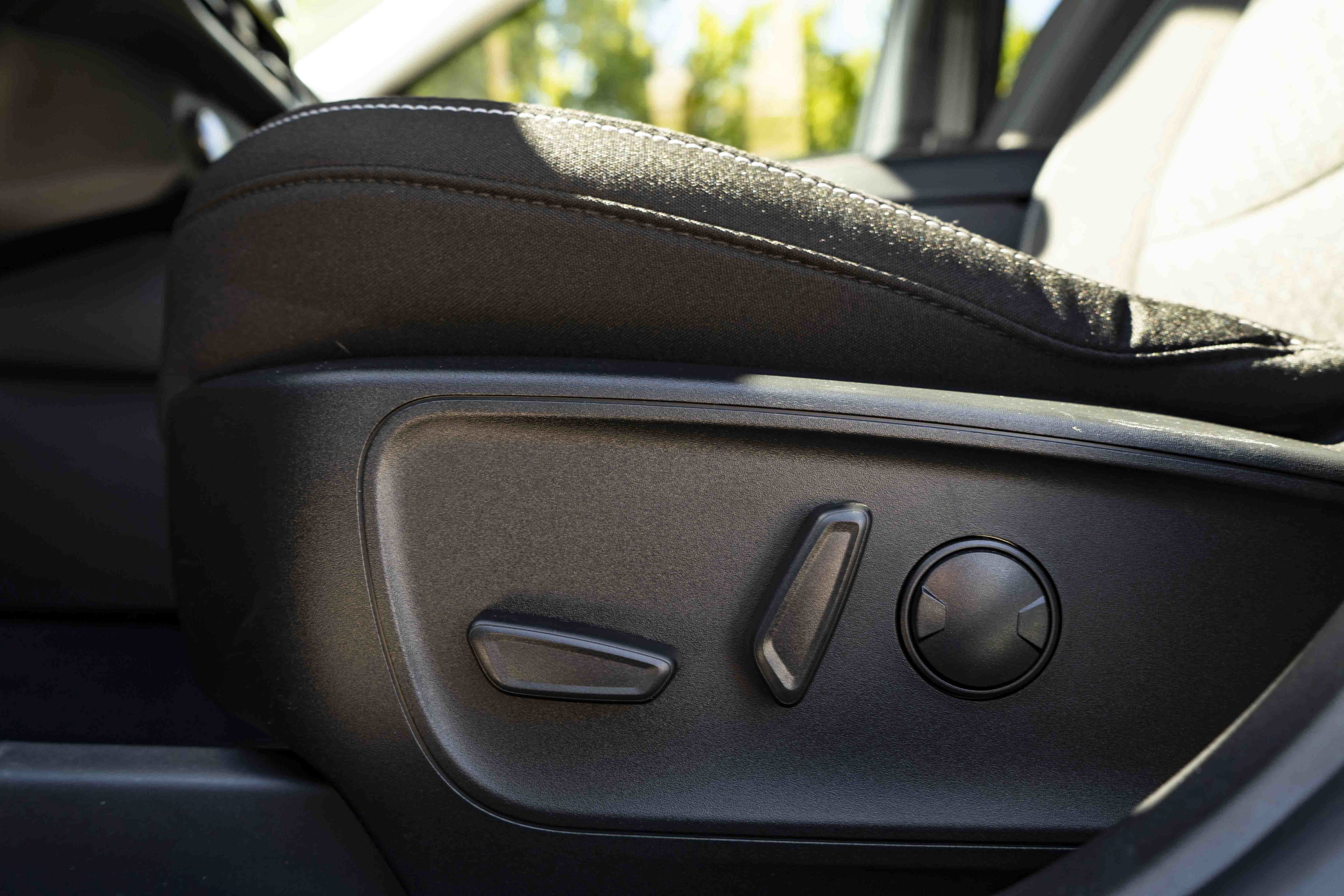 Used 2023 Ford Escape Active FWD image 37