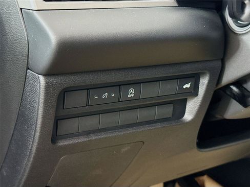 New 2026 Mitsubishi Outlander SE FWD image 5