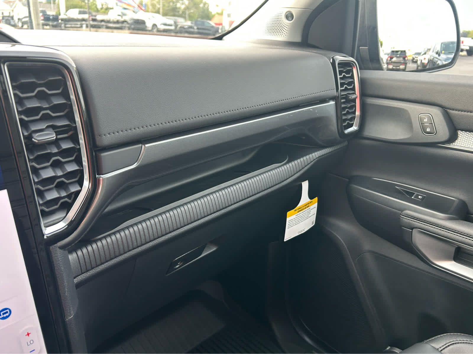 New 2026 Ford Ranger Lariat w/ Black Appearance Package AWD/4WD image 53
