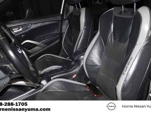 Used 2016 Hyundai Veloster Turbo w/ Option Group 04 image 4