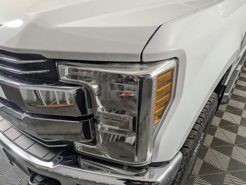 Used 2019 Ford F250 Lariat w/ Lariat Value Package image 15