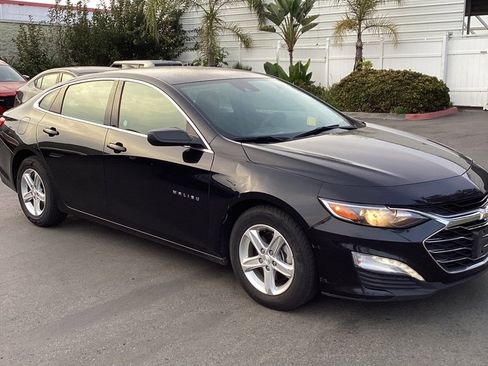 Used 2023 Chevrolet Malibu LT image 4