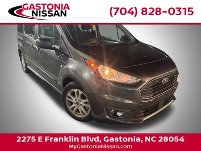 Used 2022 Ford Transit Connect XLT
