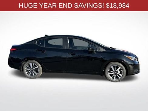 New 2025 Nissan Versa SV w/ Trunk Package FWD image 2