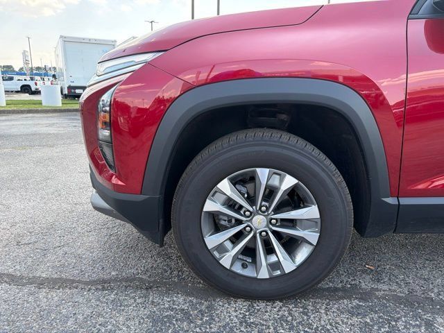 New 2026 Chevrolet Equinox LT FWD image 8