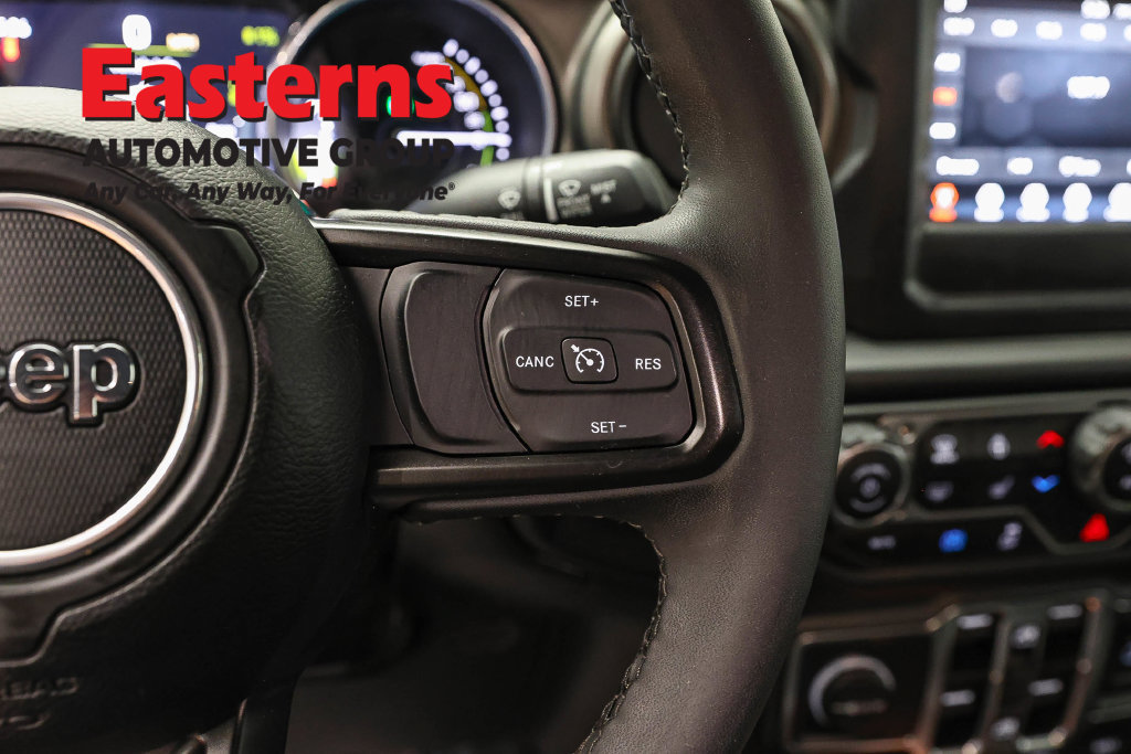 Used 2023 Jeep Wrangler Unlimited w/ Cold Weather Group AWD/4WD image 17