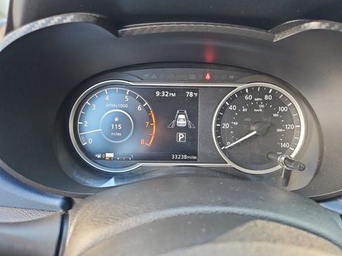 Used 2025 Nissan Versa SV FWD image 26