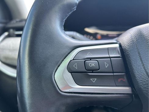 Certified 2022 Jeep Compass Latitude w/ Convenience Group image 16