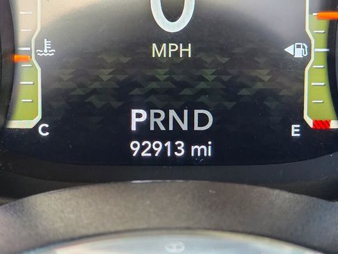 Used 2020 Jeep Wrangler Unlimited Sahara image 20