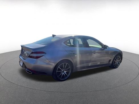 Used 2025 Genesis G70 2.5T image 15